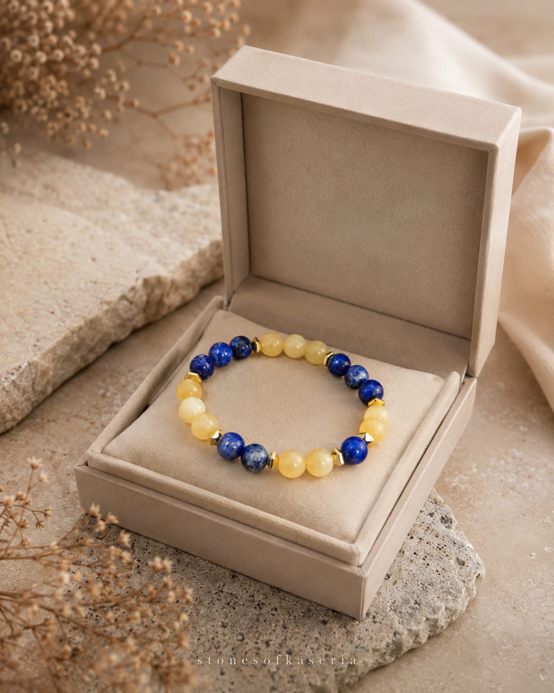 Lapis Lazulu ve Sarı Kalsit (4) Lapis Lazuli & Sarı Kalsit Doğal Taş Bileklik – 8 mm - Görsel 1